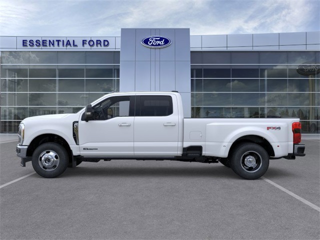 2026 Ford F-350 Lariat Image 8 of 22