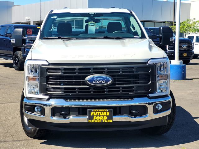 2026 Ford F-350 XL Image 2 of 20
