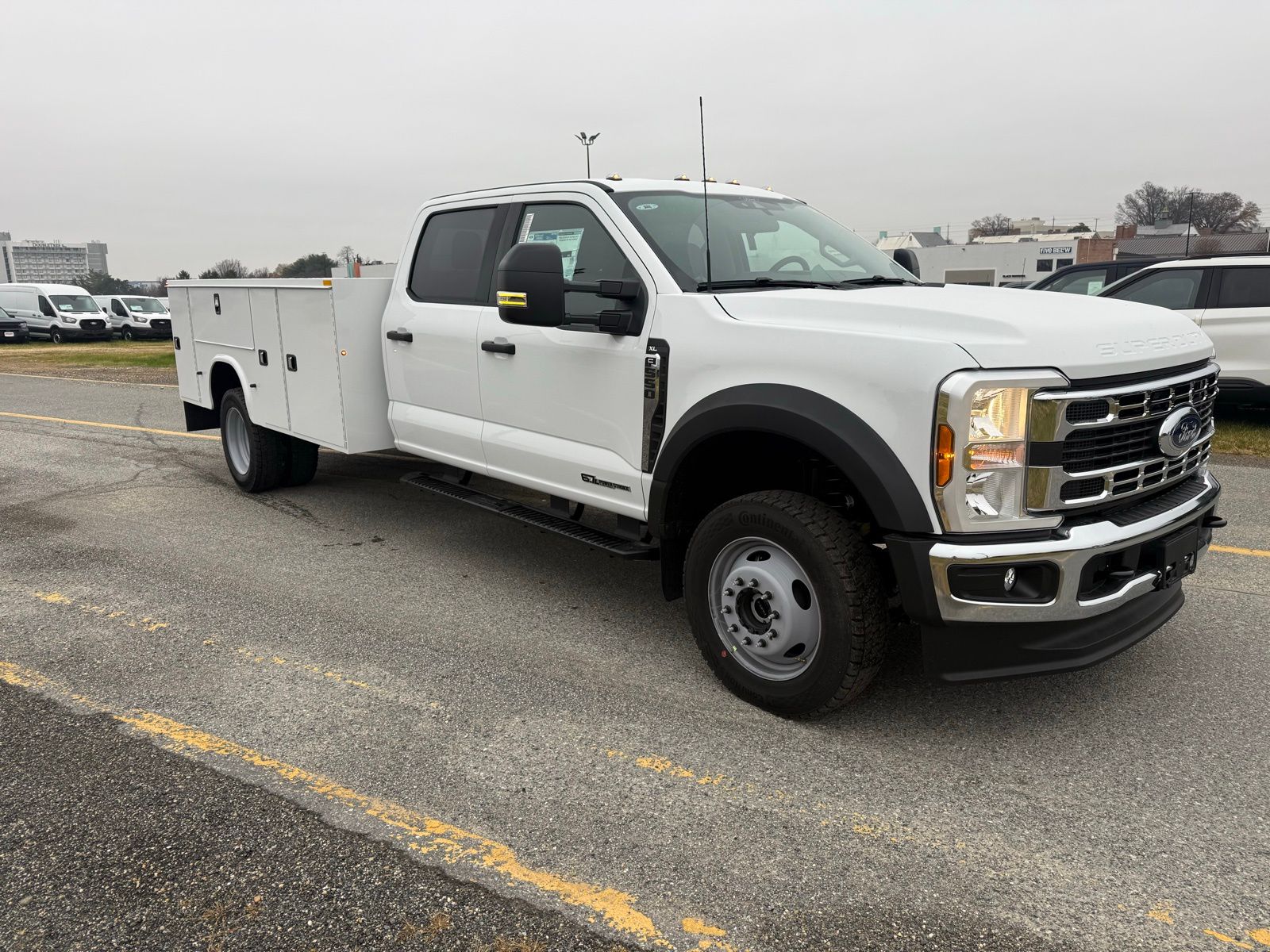 2026 Ford F-550 XL Image 2 of 15