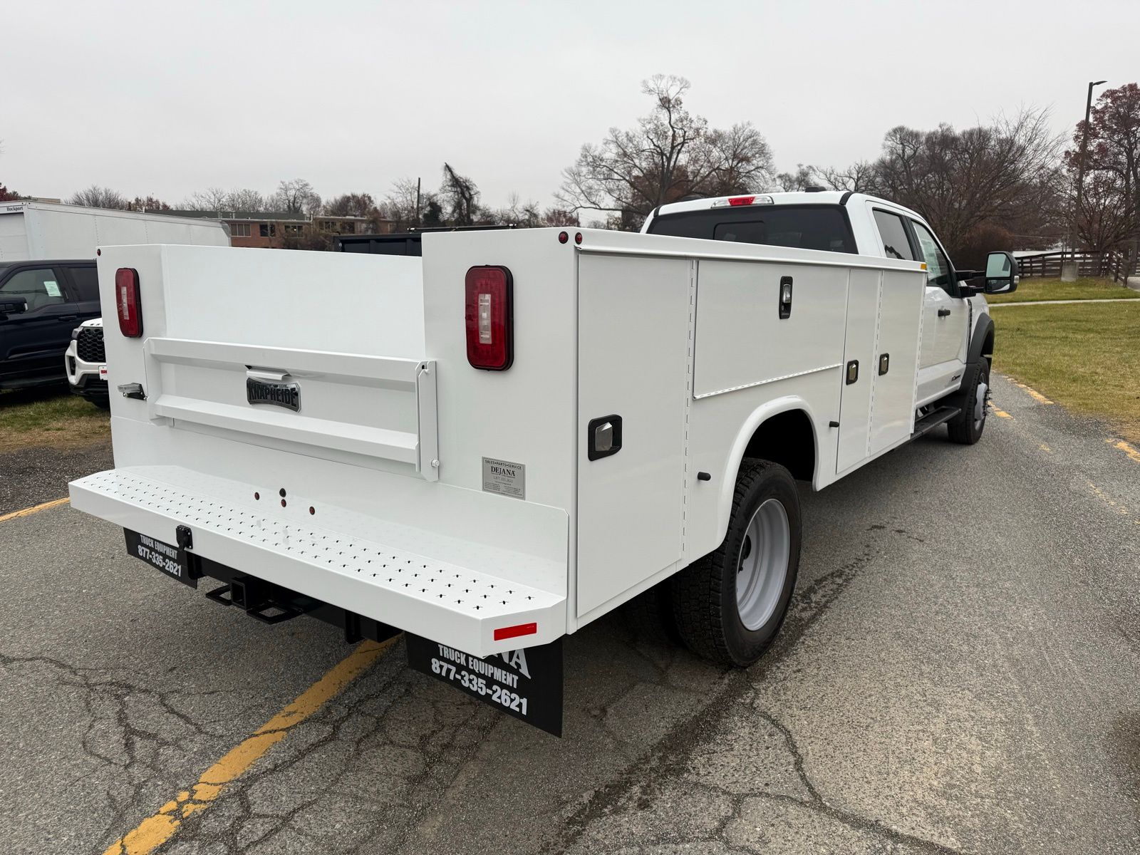 2026 Ford F-550 XL Image 3 of 15