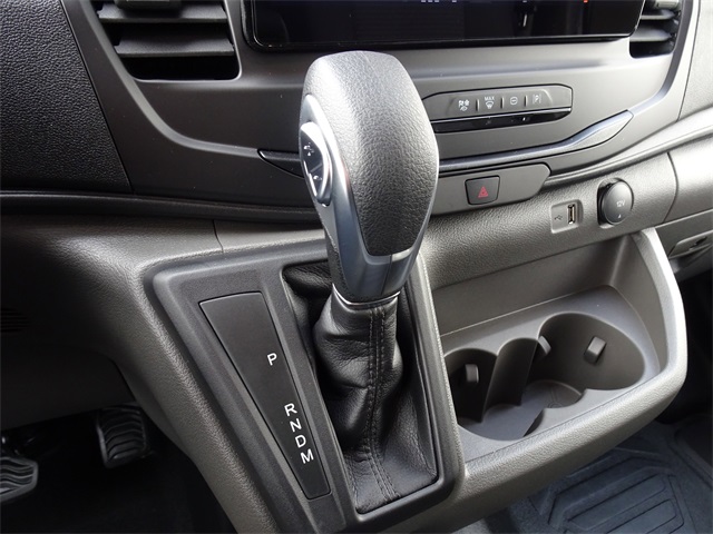 2026 Ford Transit Base Image 17 of 21