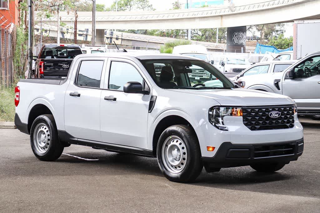 2026 Ford Maverick XL Image 3 of 29