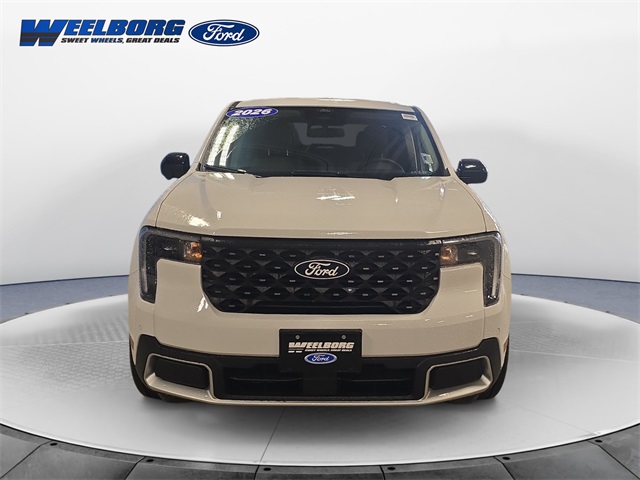 2026 Ford Maverick Lariat Image 2 of 28