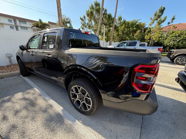 2026 Ford Maverick Lariat Image 3 of 17