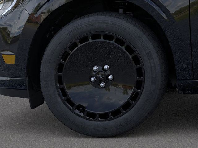 2026 Ford Maverick Lobo Standard Image 8 of 24