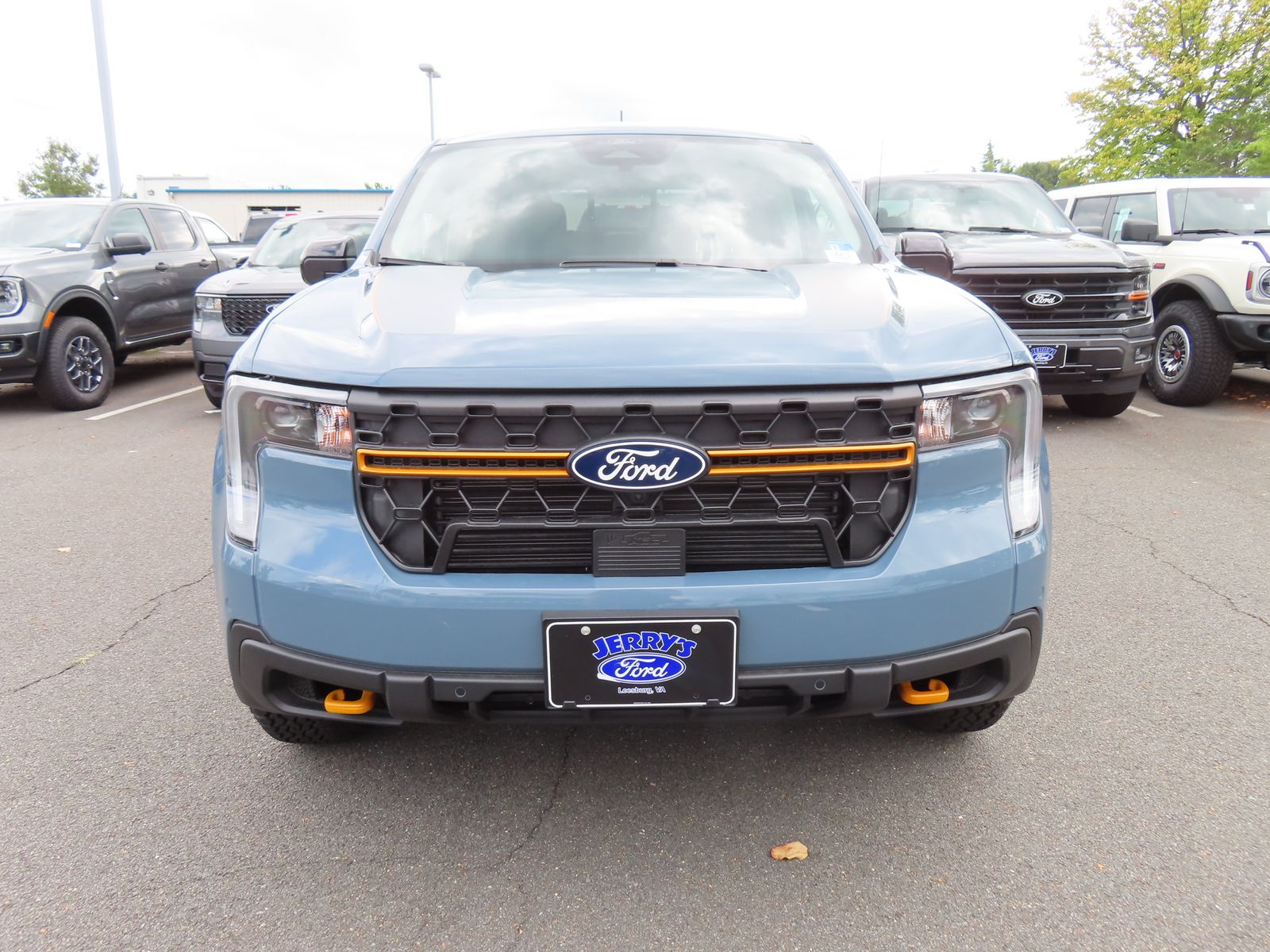 2026 Ford Maverick Tremor Image 3 of 27
