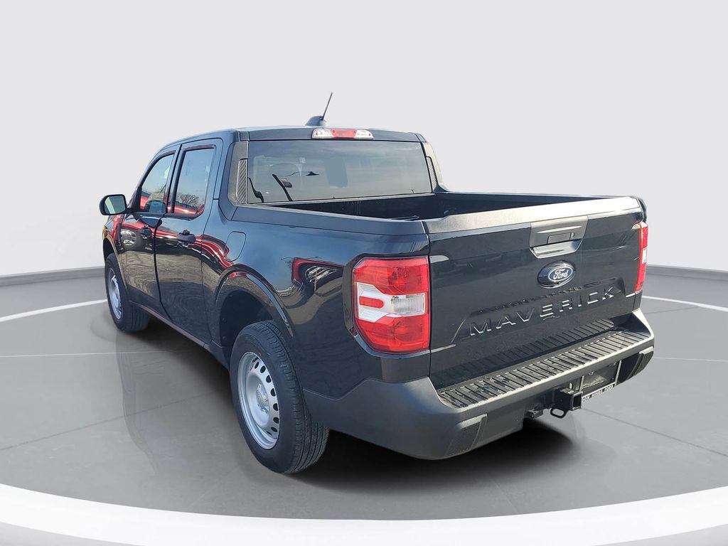 2026 Ford Maverick XL Image 4 of 31