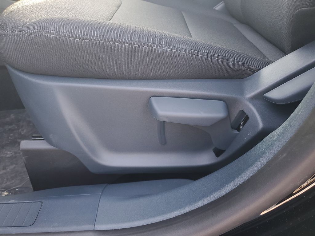 2026 Ford Maverick XL Image 21 of 31