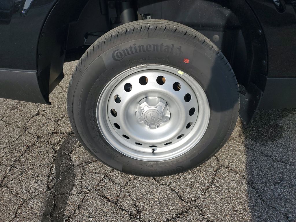 2026 Ford Maverick XL Image 6 of 31