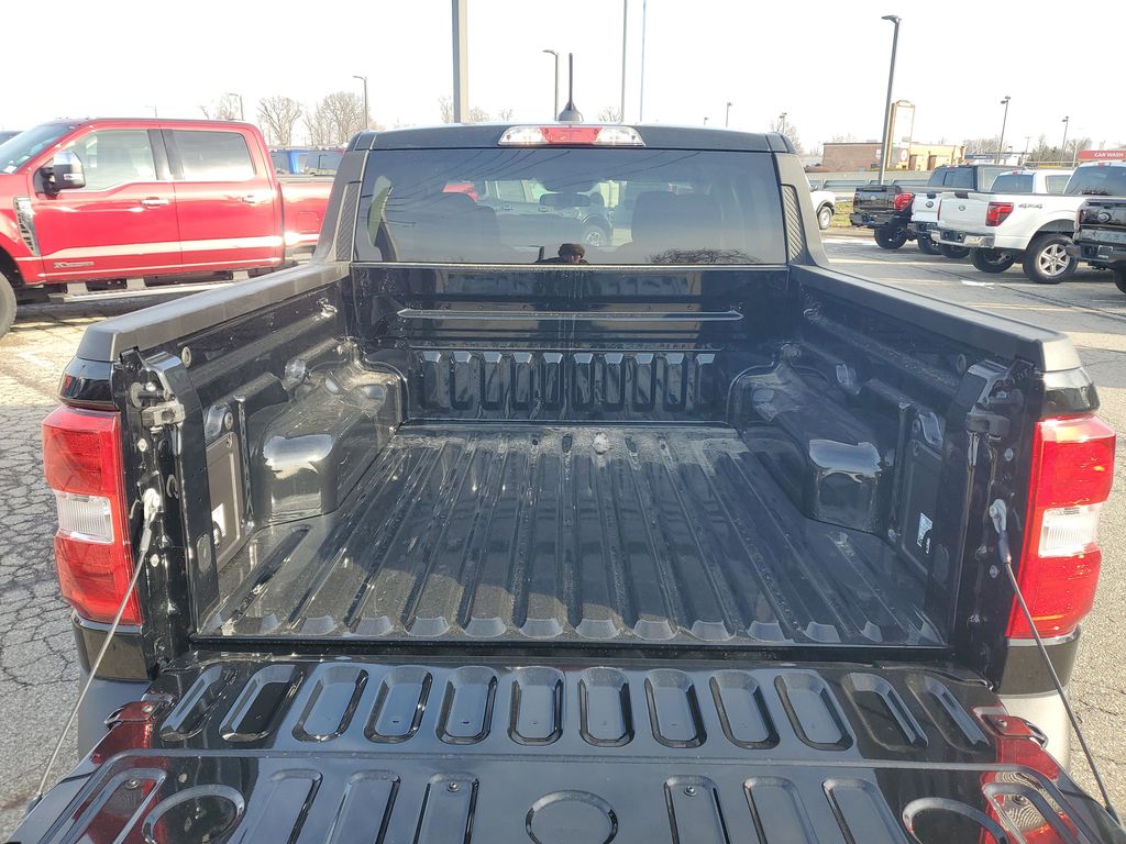 2026 Ford Maverick XL Image 7 of 31