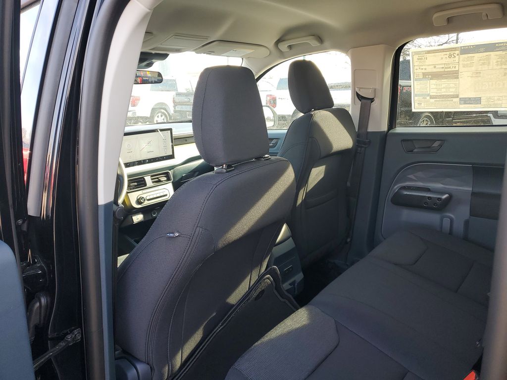 2026 Ford Maverick XL Image 10 of 31