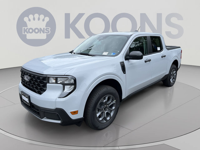 2026 Ford Maverick XLT Image 2 of 22