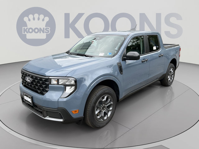 2026 Ford Maverick XLT Image 2 of 22