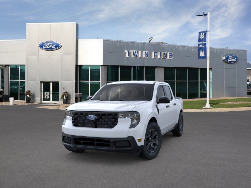 2026 Ford Maverick XLT Image 2 of 24