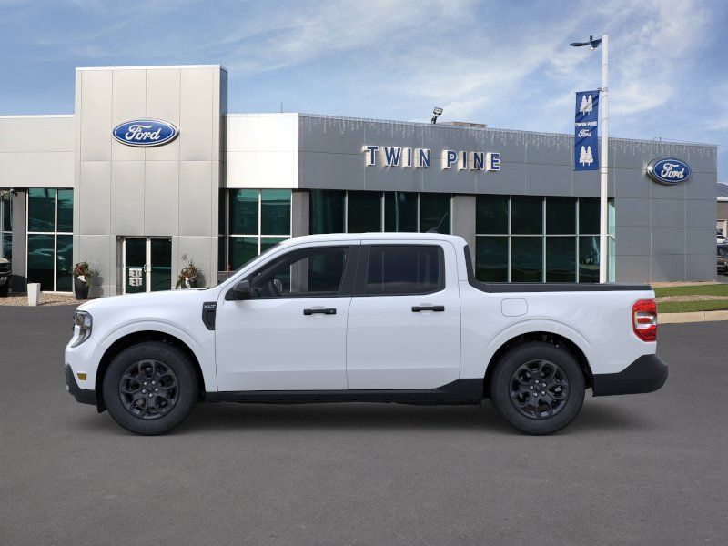 2026 Ford Maverick XLT Image 3 of 24