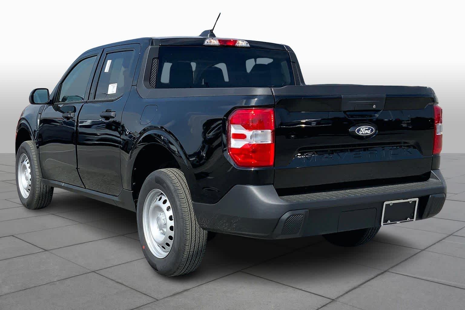 2026 Ford Maverick XL Image 5 of 16