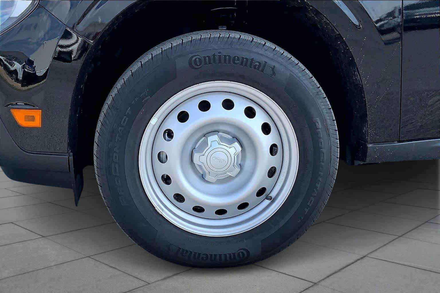 2026 Ford Maverick XL Image 6 of 16