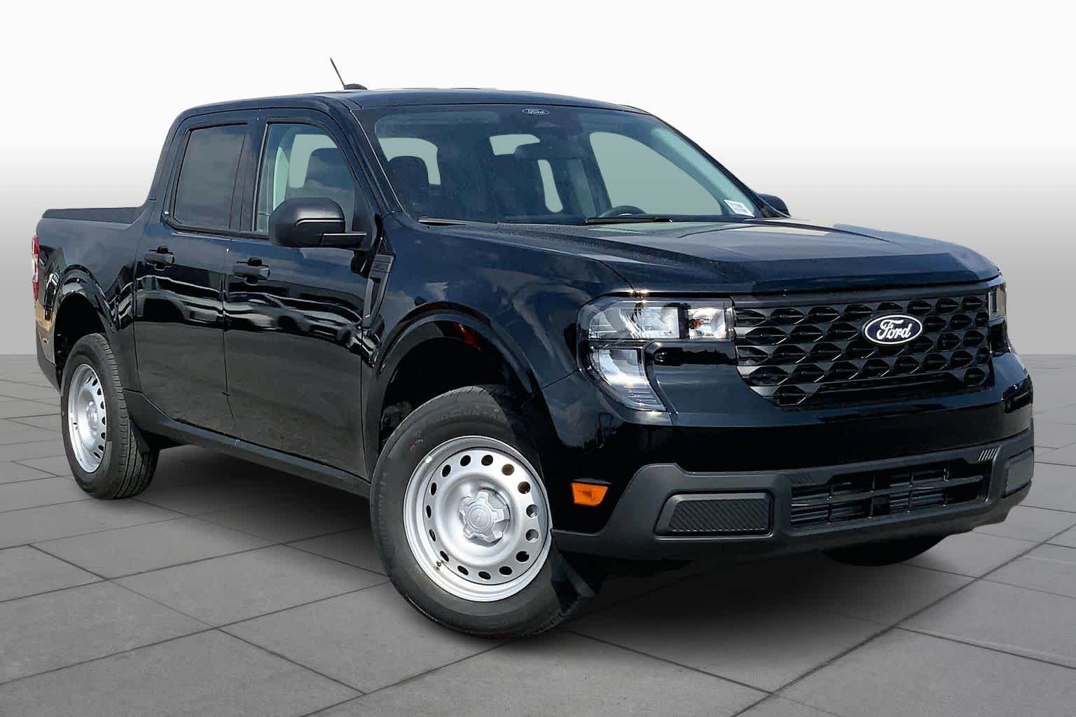 2026 Ford Maverick XL Image 3 of 16