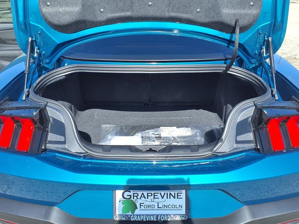 2026 Ford Mustang EcoBoost Image 21 of 23