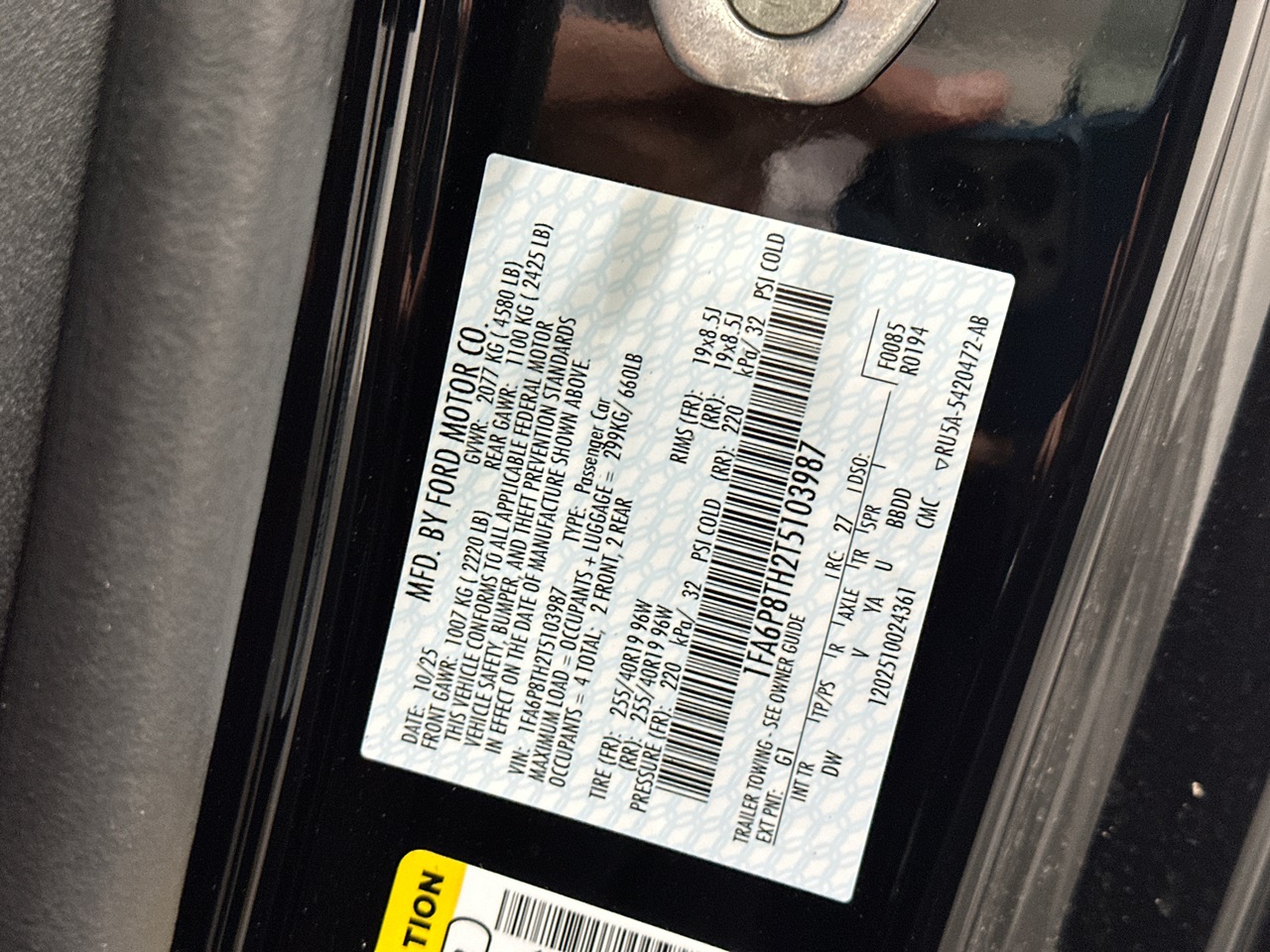 2026 Ford Mustang EcoBoost Image 23 of 32