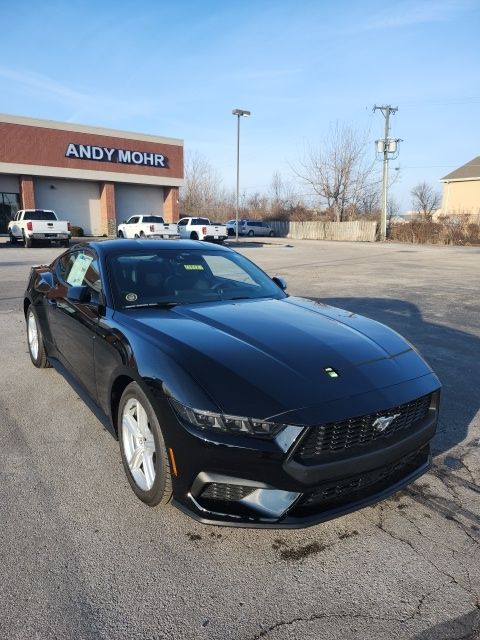 2026 Ford Mustang EcoBoost Image 3 of 32