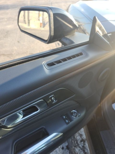 2026 Ford Mustang EcoBoost Image 28 of 32