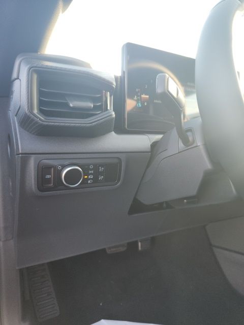 2026 Ford Mustang EcoBoost Image 29 of 32