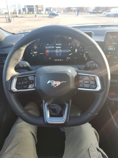 2026 Ford Mustang EcoBoost Image 17 of 32