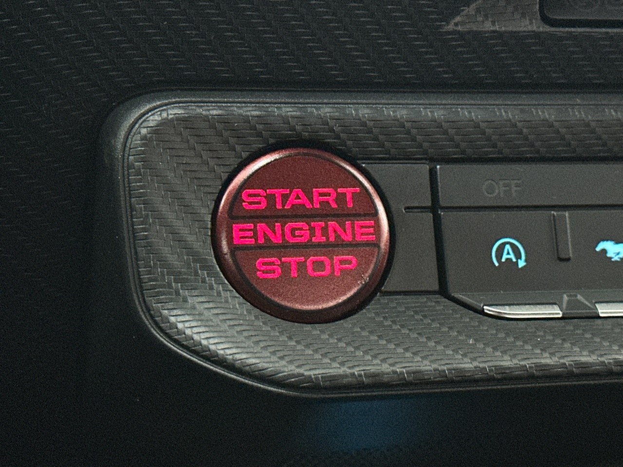 2026 Ford Mustang EcoBoost Image 22 of 29