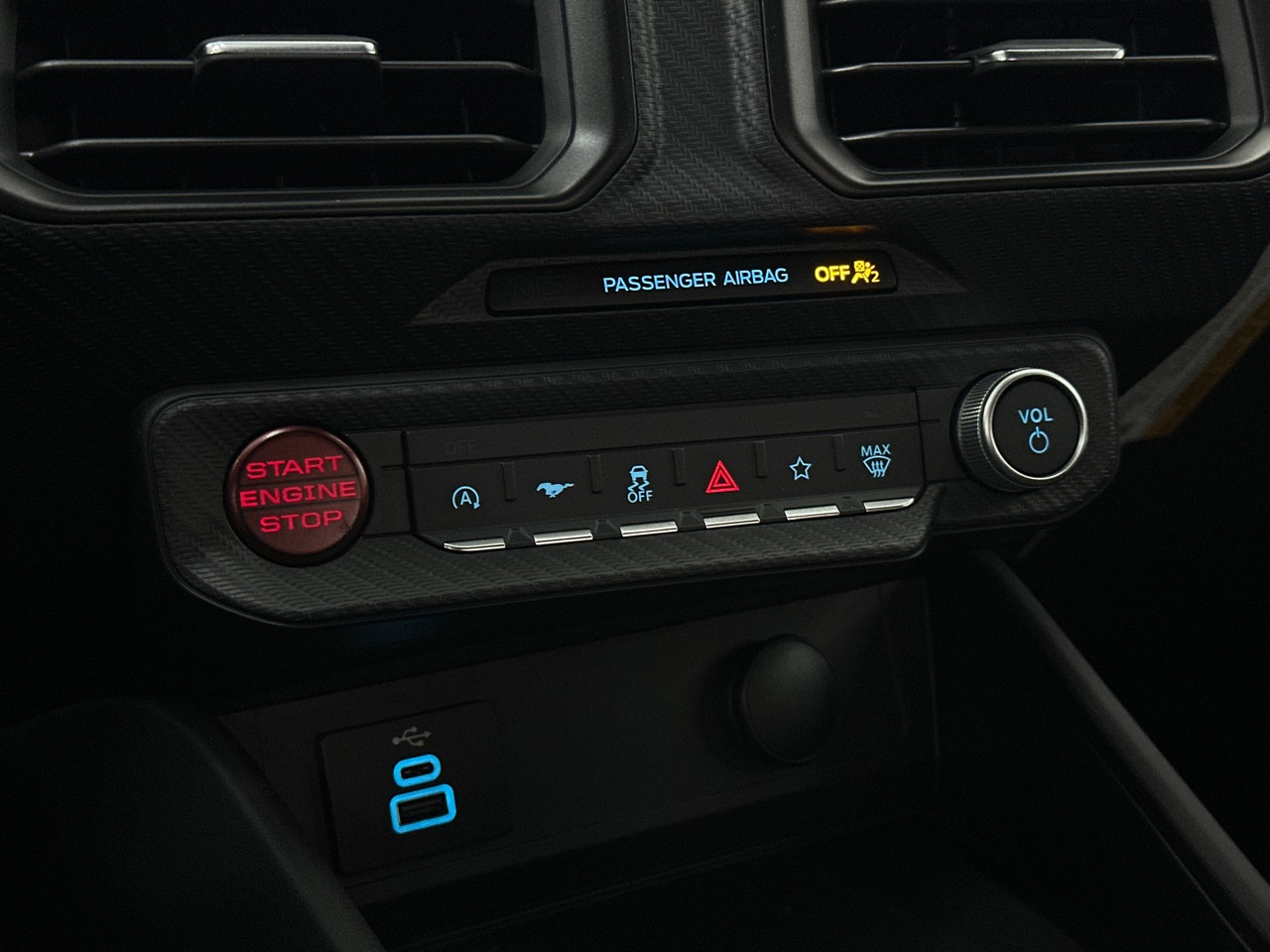 2026 Ford Mustang EcoBoost Image 26 of 29