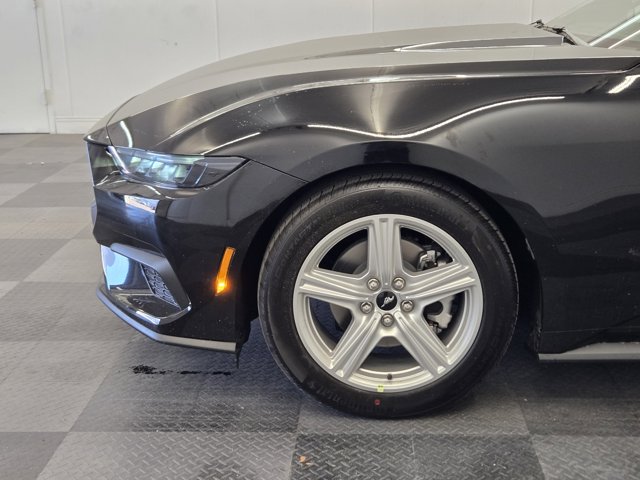 2026 Ford Mustang EcoBoost Image 7 of 22