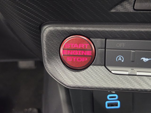 2026 Ford Mustang EcoBoost Image 16 of 22