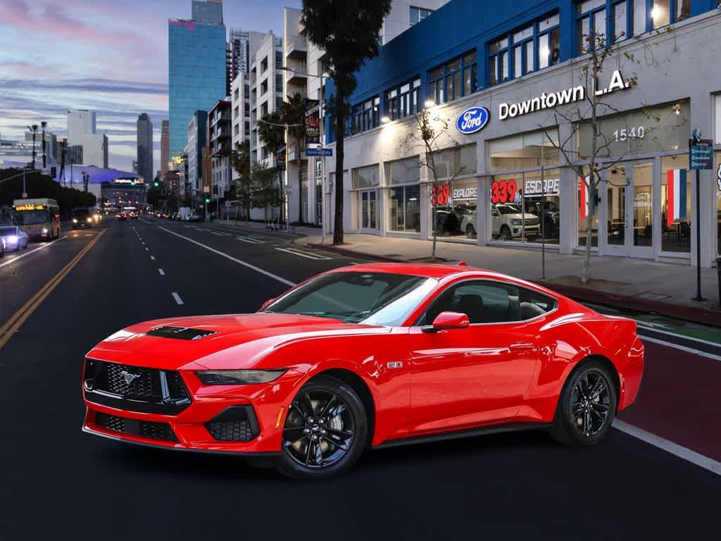 2026 Ford Mustang GT Image 2 of 32