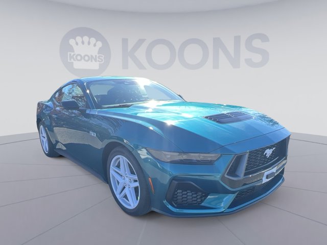 2026 Ford Mustang GT Premium Image 3 of 24