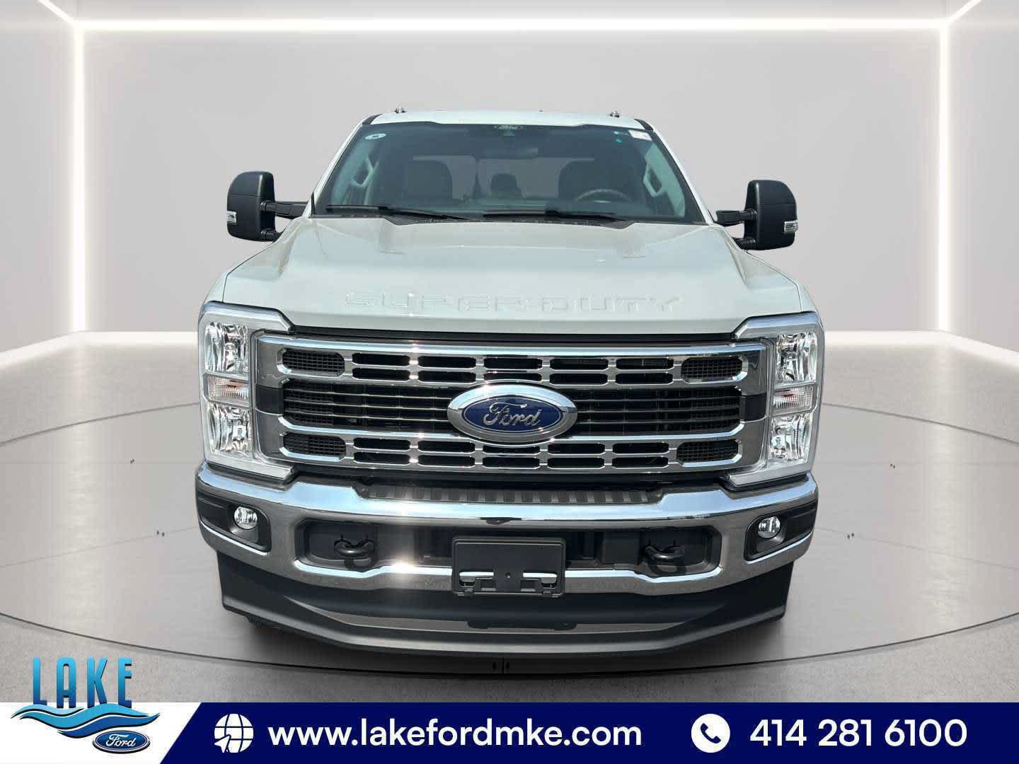 2026 Ford F-250 XLT Image 2 of 34