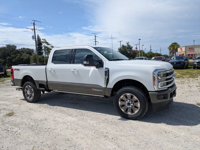 2026 Ford F-350 King Ranch Image 3 of 30