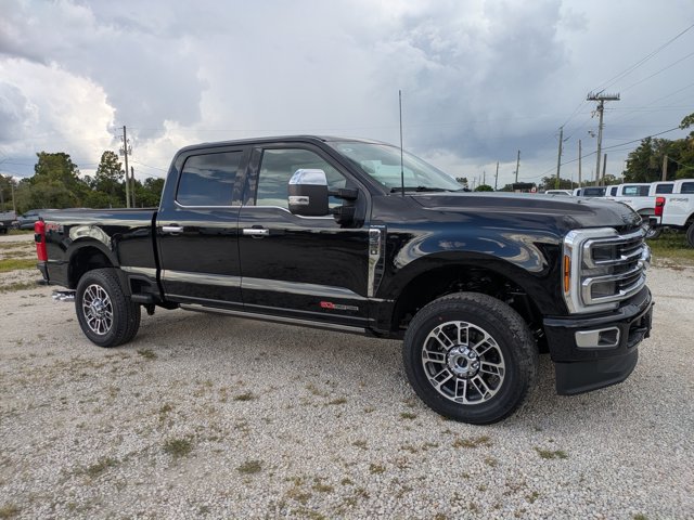 2026 Ford Super Duty F-350 SRW Image 2 of 30