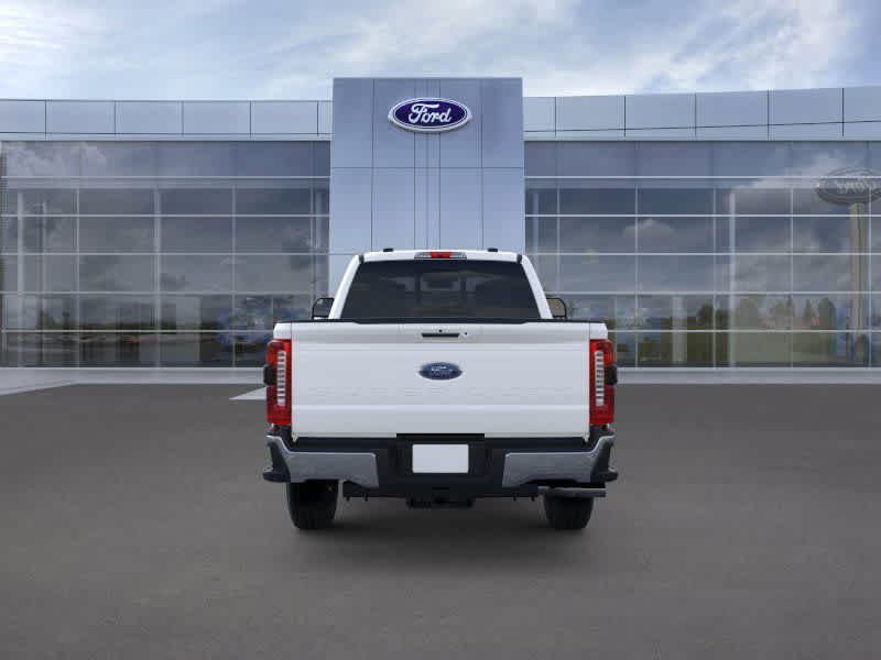 2026 Ford F-350 Lariat Image 6 of 22