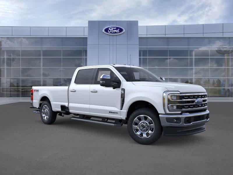 2026 Ford F-350 Lariat Image 4 of 22