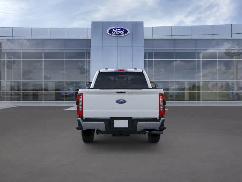 2026 Ford F-350 Lariat Image 6 of 22