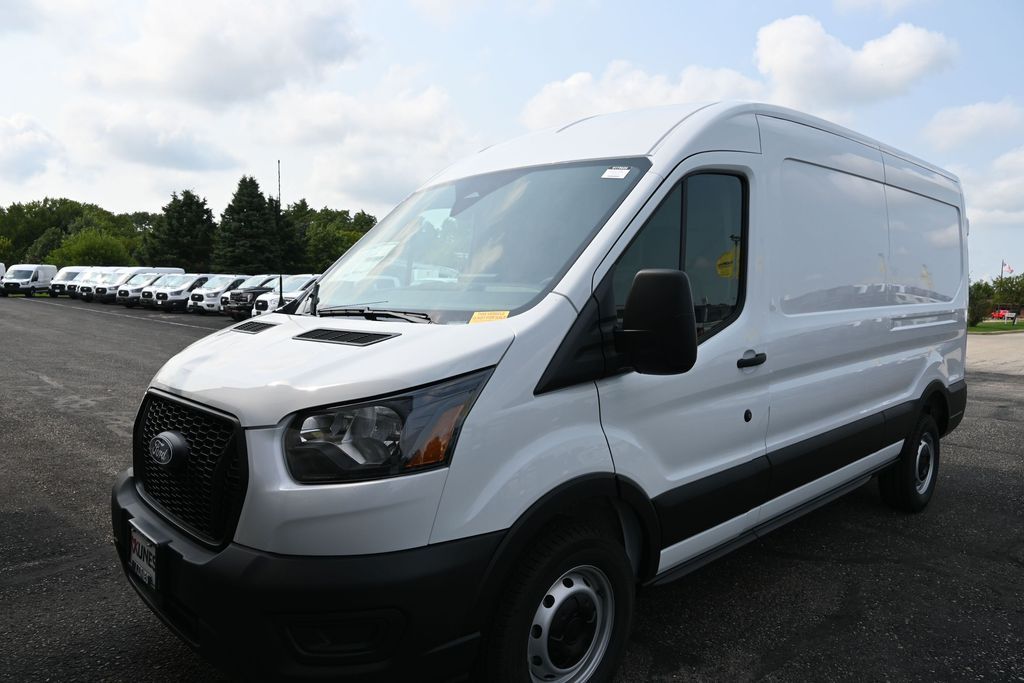 2026 Ford Transit Base Image 3 of 51
