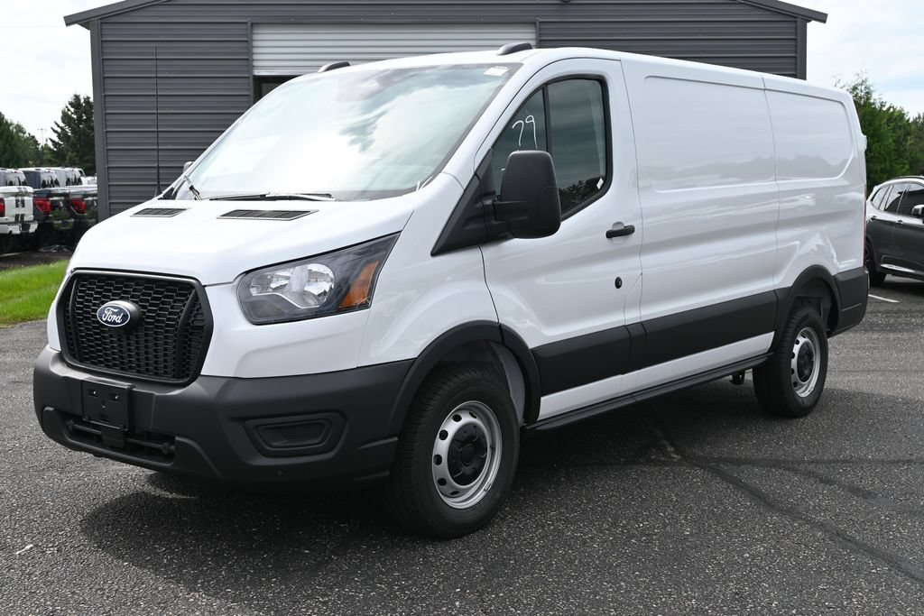 2026 Ford Transit Base Image 1 of 31