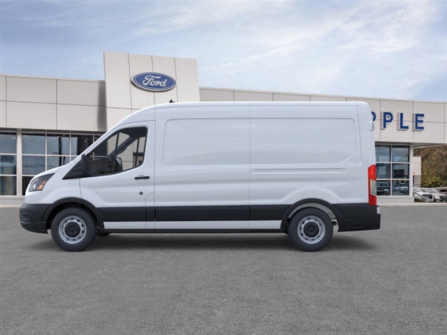 2026 Ford Transit Base Image 8 of 21