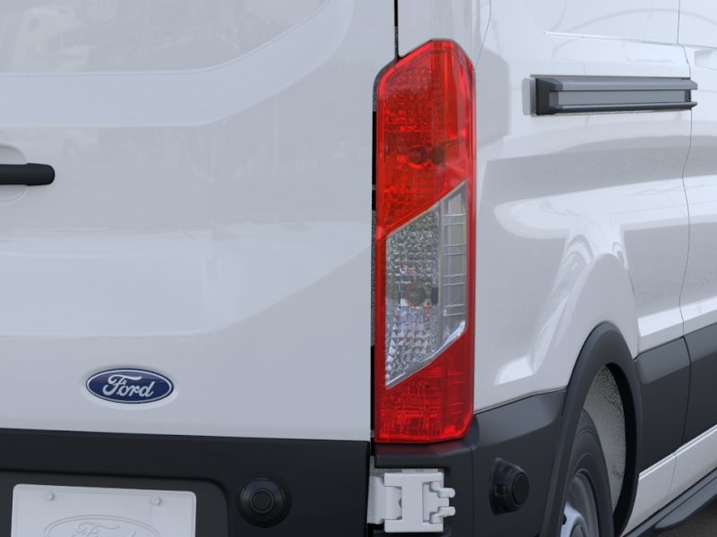 2026 Ford Transit Base Image 15 of 21