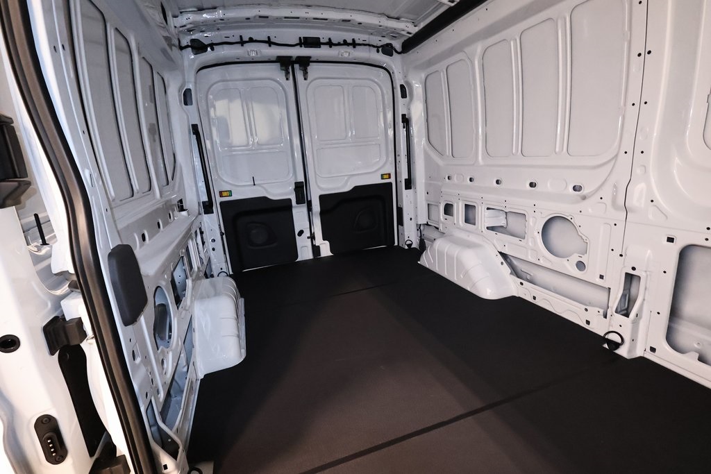 2026 Ford Transit Base Image 24 of 53
