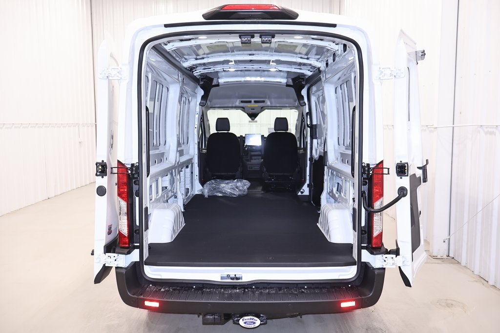 2026 Ford Transit Base Image 21 of 53