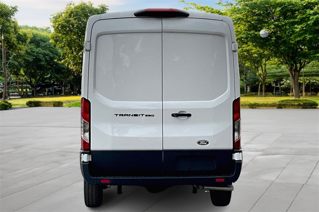 2026 Ford Transit Base Image 3 of 14