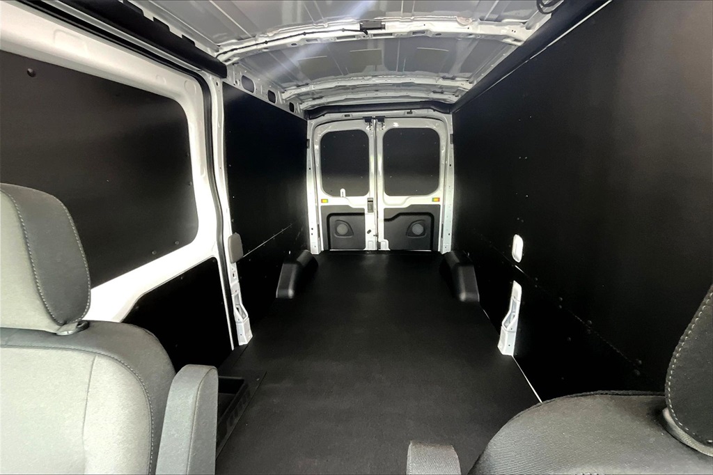 2026 Ford Transit Base Image 11 of 14