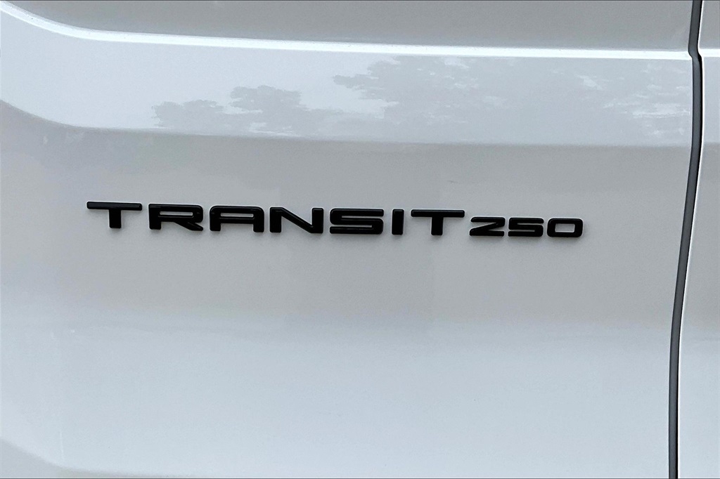2026 Ford Transit Base Image 13 of 14