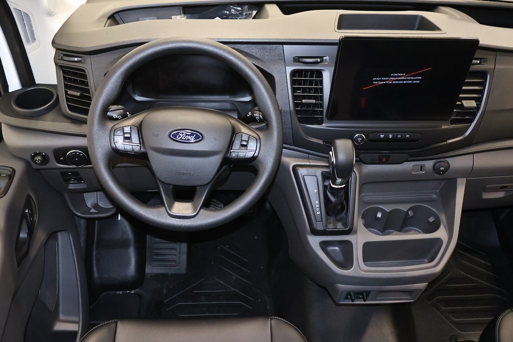 2026 Ford Transit Base Image 17 of 35